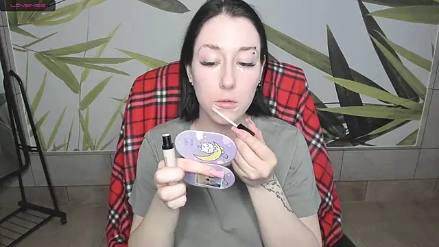 adell berry online show from 02.28.25