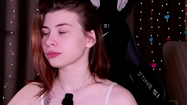 Snapshot of callmetori chatting on 03.04.26 callmetori online show from 03.04.26