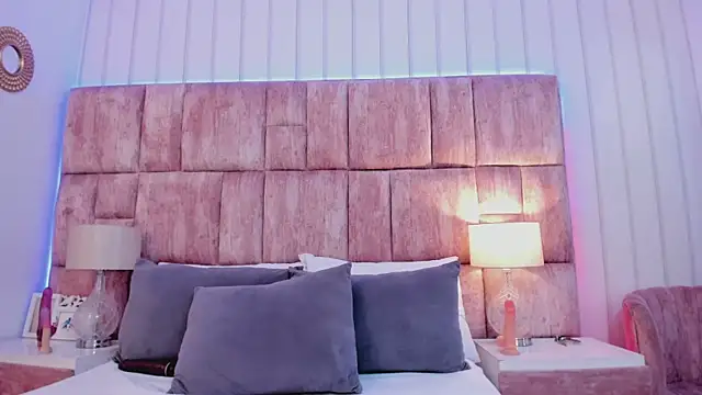 Cloesweet 1 online show from 02.04.25