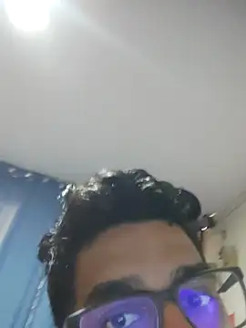 Snapshot of FitGeorge chatting on 01.10.26 FitGeorge online show from 01.10.26