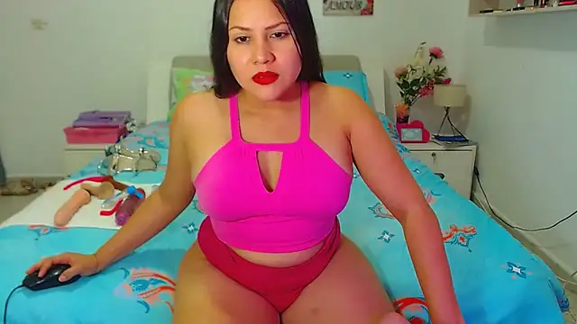 Snapshot of Kendralove31xxx chatting on 12.20.24 Kendralove31xxx online show from 12.20.24