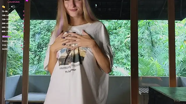 adele lyv online show from 02.12.25