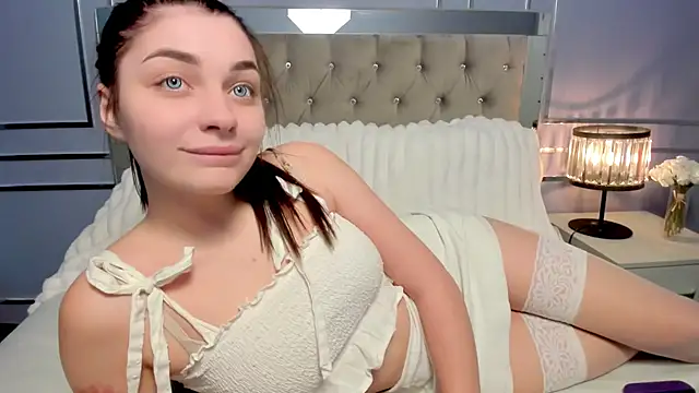 AngelinaWett online show from 02.24.25