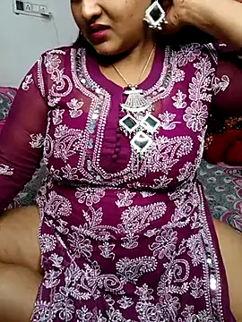 Ayesha mahi online show from 03.15.25