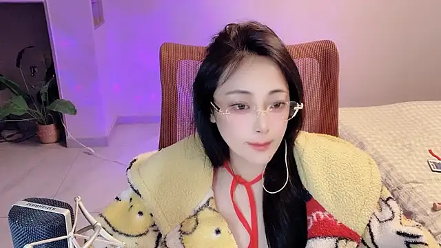 Daisy-77 online show from 04.19.26