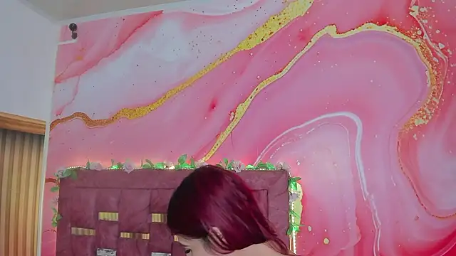 Daisy  rose online show from 02.06.26