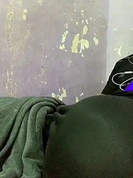 Snapshot of Sexy_king4 chatting on 03.05.25 Sexy king4 online show from 03.05.25