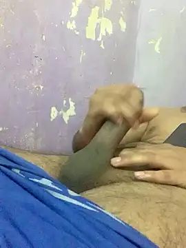 Snapshot of Sexy_king4 chatting on 03.10.25 Sexy king4 online show from 03.10.25