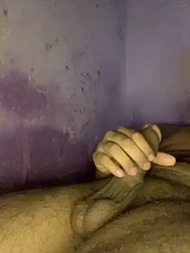 Snapshot of Sexy_king4 chatting on 09.24.25 Sexy king4 online show from 09.24.25