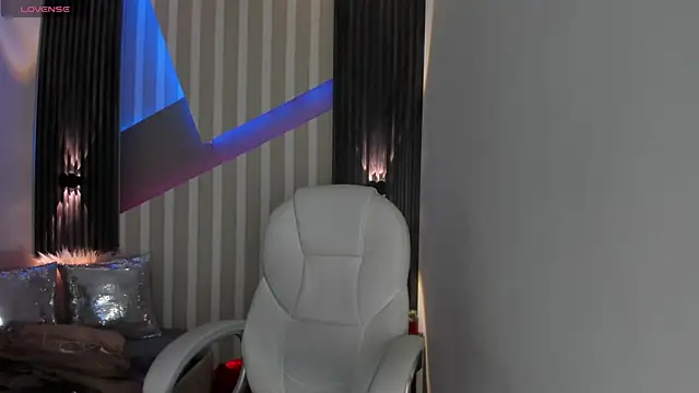 emily layton online show from 01.21.25