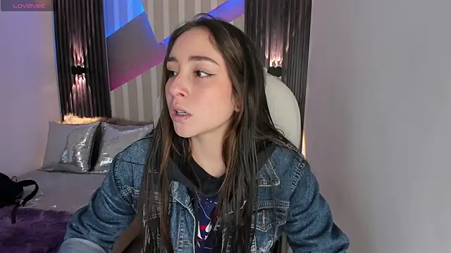 emily layton online show from 01.30.25