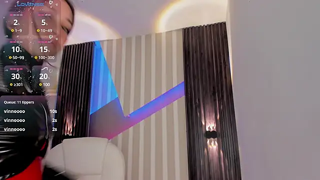 emily layton online show from 02.05.25