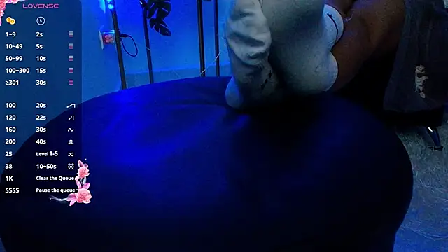 Snapshot of Alba_Olimpo chatting on 01.10.26 Alba Olimpo online show from 01.10.26