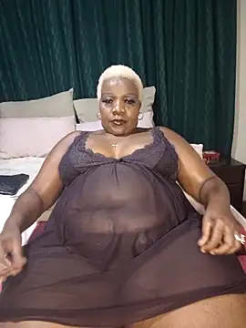 Snapshot of dirasweetlipsxx chatting on 03.14.26 dirasweetlipsxx online show from 03.14.26