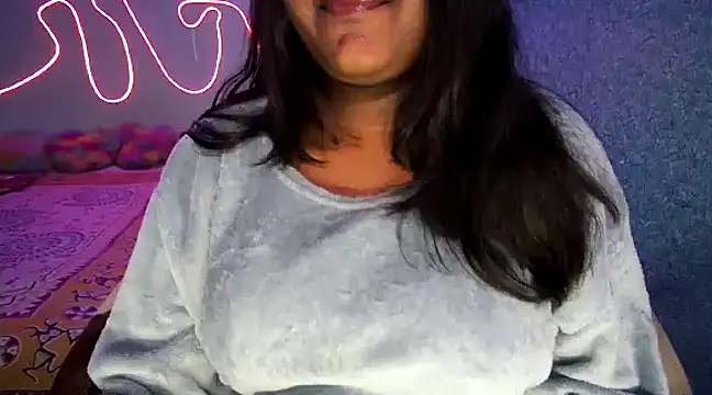 Snapshot of expression_queen chatting on 01.27.25 expression queen online show from 01.27.25