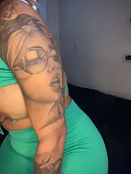 Snapshot of doll_celeste20 chatting on 02.15.26 doll celeste20 online show from 02.15.26