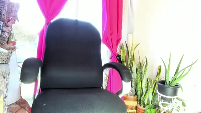 Snapshot of doll_celeste20 chatting on 07.01.26 doll celeste20 online show from 07.01.26