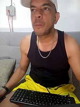 latinmartin73 online show from 02.02.25