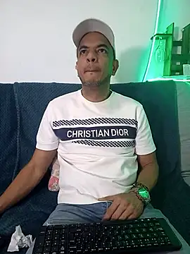 latinmartin73 online show from 03.16.25