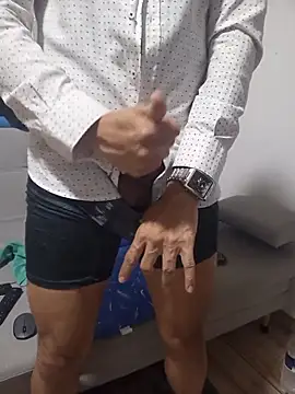 latinmartin73 online show from 11.11.25