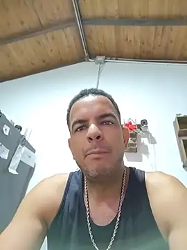 latinmartin73 online show from 06.14.26