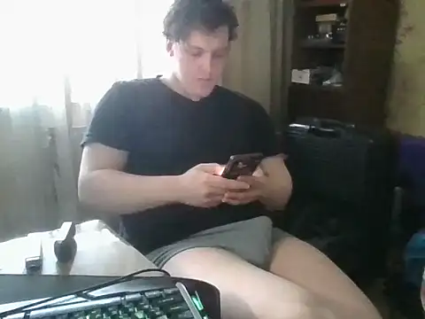 Snapshot of DanielPank chatting on 03.31.26 DanielPank online show from 03.31.26