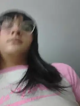 Snapshot of Kiitygirl chatting on 06.30.26 Kiitygirl online show from 06.30.26