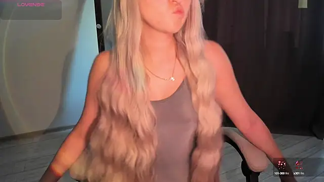 Lana Younes online show from 10.10.25