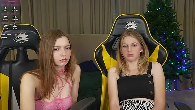 Snapshot of Michelle_054 chatting on 12.14.24 Michelle 054 online show from 12.14.24