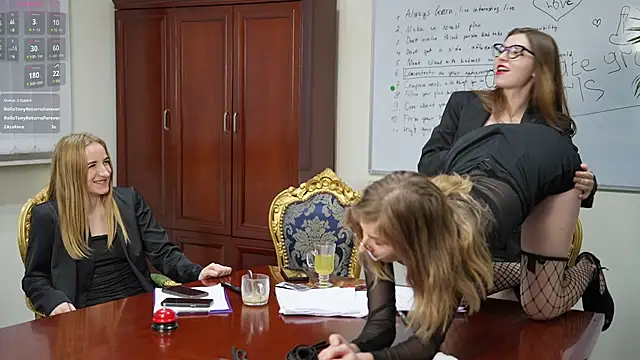 Snapshot of Michelle_054 chatting on 01.30.25 Michelle 054 online show from 01.30.25