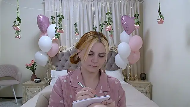 KellyStone online show from 02.19.25