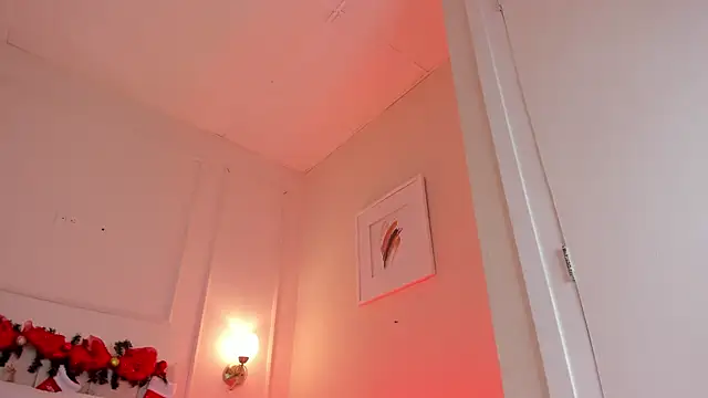 Snapshot of dani_skinny_ chatting on 12.06.24 dani skinny online show from 12.06.24