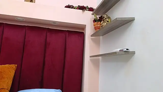 JESSYCORTES online show from 01.14.25