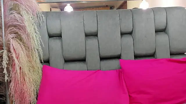JESSYCORTES online show from 06.03.26