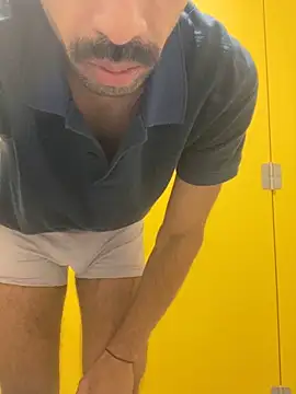 Lucascacaca online show from 12.20.24