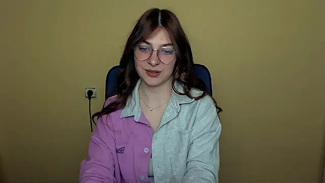 Luna Lush  online show from 05.01.26