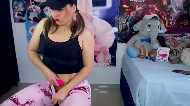 Snapshot of conejita_hotxxx chatting on 01.23.25 conejita hotxxx online show from 01.23.25