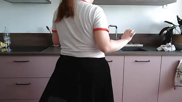 Snapshot of Maline26_ chatting on 09.12.25 Maline26 online show from 09.12.25