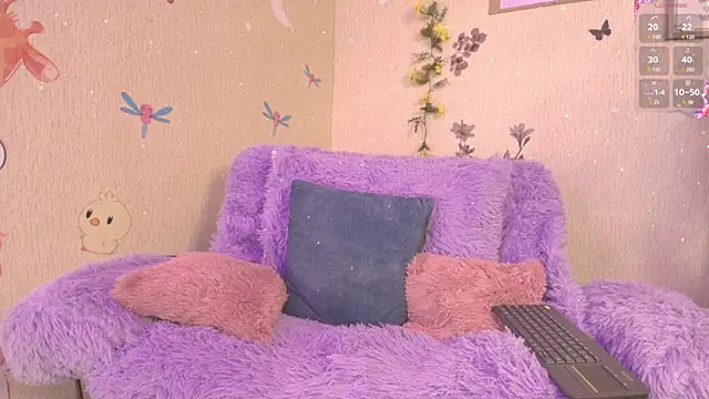 Snapshot of ness_wi chatting on 12.14.24 ness wi online show from 12.14.24