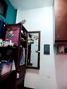 SophiaWeestt99 online show from 02.28.25