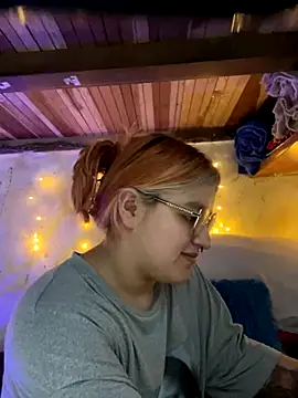 SophiaWeestt99 online show from 10.08.25