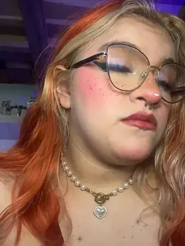 SophiaWeestt99 online show from 04.19.26