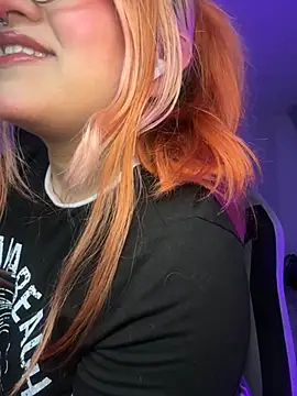 SophiaWeestt99 online show from 07.02.26