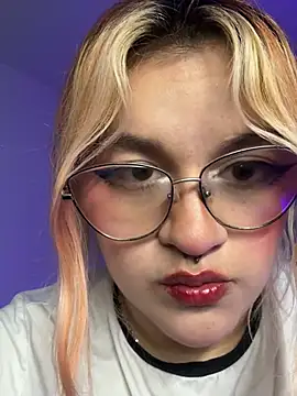SophiaWeestt99 online show from 07.20.26