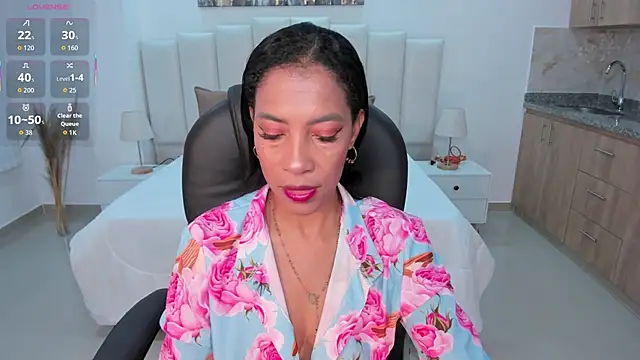 Shantaall  online show from 09.10.25