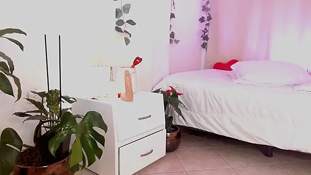 Tommyfoxboy online show from 02.16.25