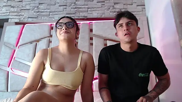 mia and austin online show from 01.16.25