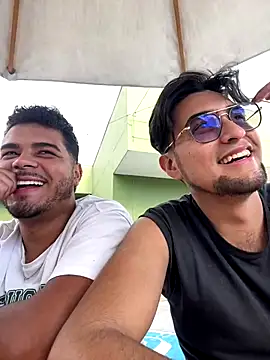 Snapshot of thiagowes chatting on 11.01.25 thiagowes online show from 11.01.25