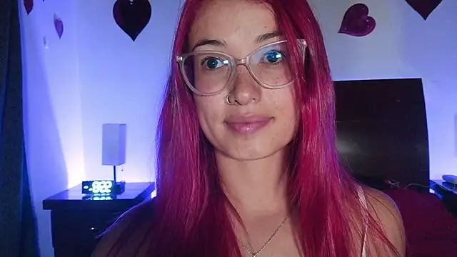 luccycollins  online show from 02.13.26