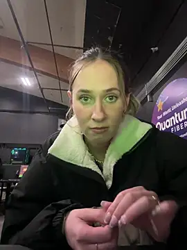 Snapshot of M1ssyk1ssy chatting on 01.24.25 M1ssyk1ssy online show from 01.24.25